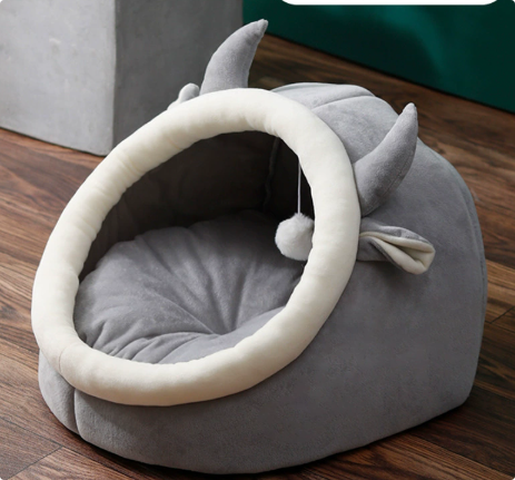 Cozy Cat Nest